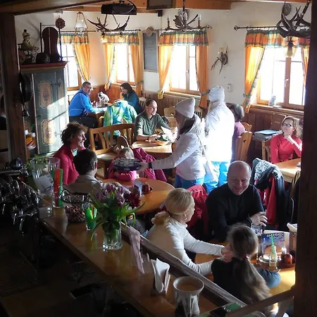 Alenka Gasthuis Špindlerŭv Mlýn